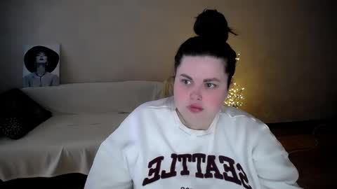 Snapshot of sophia__olsen chatting on May 28, 2026, 5:38 am sophia__olsen online show from May 28, 2026, 5:38 am