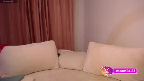  SophiI online show from April 19, 2026, 3:28 am