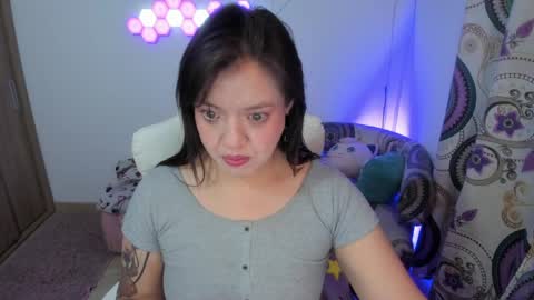 Snapshot of sophia_grants chatting on May 5, 2026, 11:46 pm sophia_grants online show from May 5, 2026, 11:46 pm