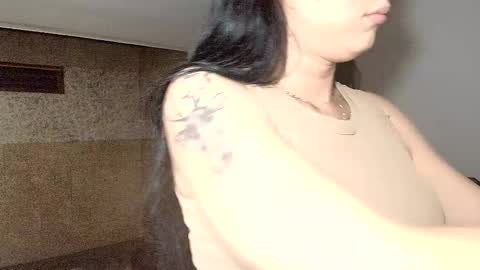 Snapshot of sophia_harry chatting on February 15, 2025, 2:26 am sophia CM online show from February 15, 2025, 2:26 am