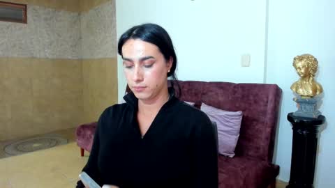 Snapshot of sophia_harry chatting on February 18, 2025, 3:31 am sophia CM online show from February 18, 2025, 3:31 am
