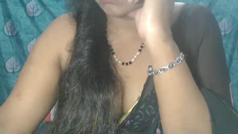 Snapshot of sophia_indian chatting on February 24, 2025, 5:11 am Sophia Tamil online show from February 24, 2025, 5:11 am