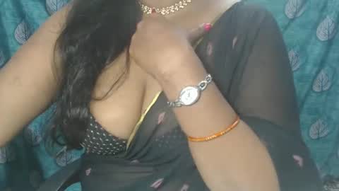 Snapshot of sophia_indian chatting on September 11, 2025, 5:57 pm Sophia Tamil online show from September 11, 2025, 5:57 pm