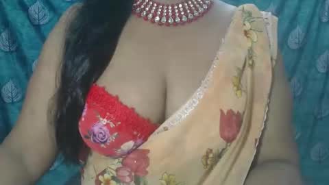 Snapshot of sophia_indian chatting on September 18, 2025, 6:04 am Sophia Tamil online show from September 18, 2025, 6:04 am