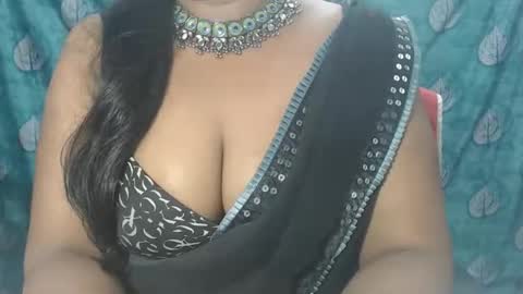 Snapshot of sophia_indian chatting on September 20, 2025, 5:47 pm Sophia Tamil online show from September 20, 2025, 5:47 pm
