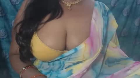Snapshot of sophia_indian chatting on October 11, 2025, 7:29 am Sophia Tamil online show from October 11, 2025, 7:29 am
