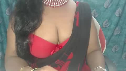 Snapshot of sophia_indian chatting on October 21, 2025, 5:30 am Sophia Tamil online show from October 21, 2025, 5:30 am