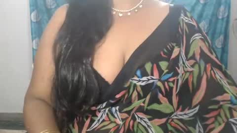 Snapshot of sophia_indian chatting on July 25, 2026, 6:11 am Sophia Tamil online show from July 25, 2026, 6:11 am