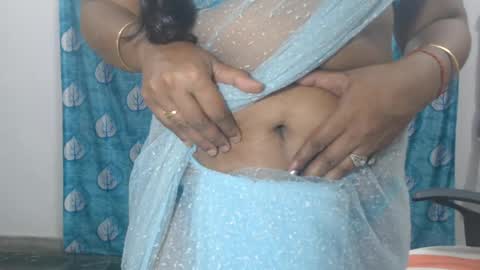 Snapshot of sophia_indian chatting on July 26, 2026, 4:20 am Sophia Tamil online show from July 26, 2026, 4:20 am