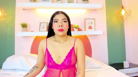 Sophi online show from April 10, 2026, 12:10 pm