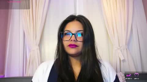 Sofi online show from September 15, 2025, 11:21 am