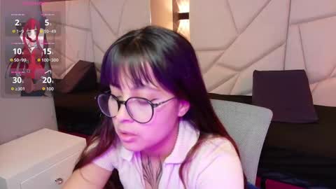 Sophi  online show from October 7, 2025, 2:47 pm