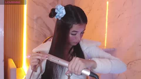 Snapshot of sophiadoll_tf chatting on May 15, 2026, 8:49 pm sophiadoll_tf online show from May 15, 2026, 8:49 pm