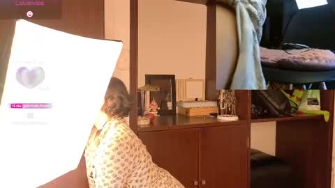 Snapshot of sophiadumont chatting on September 9, 2025, 11:59 pm Sophia online show from September 9, 2025, 11:59 pm