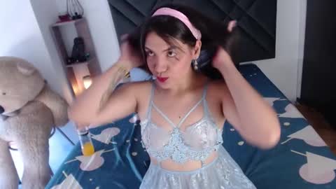 Sofia online show from January 17, 2026, 8:23 pm