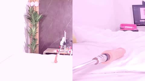 Snapshot of sophialovers01 chatting on September 30, 2025, 10:26 pm phi online show from September 30, 2025, 10:26 pm