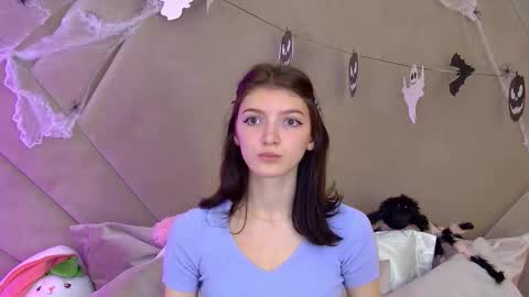 SophiaProve online show from October 24, 2025, 5:15 am