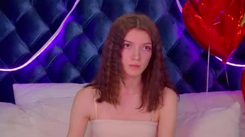 SophiaProve online show from November 16, 2025, 4:34 pm