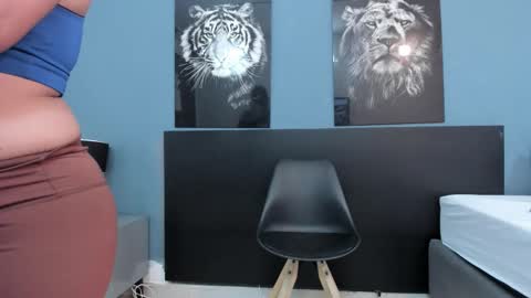 Sophia online show from December 22, 2025, 8:50 pm