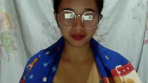 sophie_193 online show from May 7, 2026, 5:51 pm