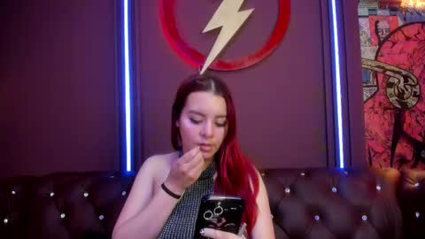  SOPHIE STORM  online show from November 24, 2025, 11:43 am