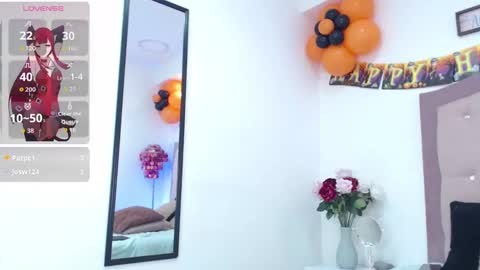 Sophie online show from October 7, 2025, 10:29 pm