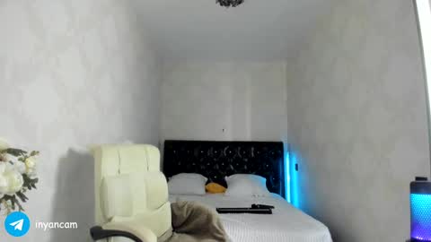 Snapshot of sophie_in chatting on March 9, 2025, 3:54 am Sonya  online show from March 9, 2025, 3:54 am