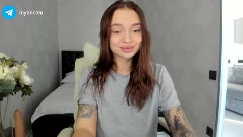 Snapshot of sophie_in chatting on March 11, 2025, 5:27 am Sonya  online show from March 11, 2025, 5:27 am