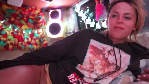 derpy derpington online show from February 28, 2025, 5:26 am