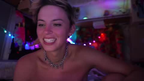 derpy derpington online show from March 8, 2025, 6:43 am