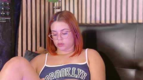 sophie_new25 online show from October 30, 2025, 5:13 pm