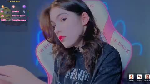 sophie_nomenal_ online show from May 26, 2026, 4:14 pm