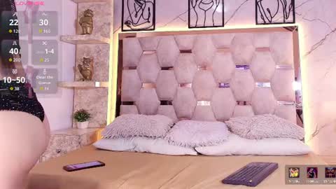 Snapshot of sophie_stars chatting on June 20, 2026, 4:48 am Sophie online show from June 20, 2026, 4:48 am