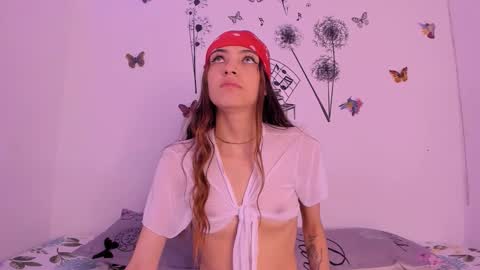 Sophie online show from March 13, 2026, 3:51 pm