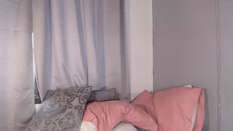 Snapshot of sophie_w1 chatting on July 28, 2026, 4:39 pm sophie_w1 online show from July 28, 2026, 4:39 pm