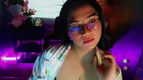 Sophie online show from April 14, 2026, 1:55 am