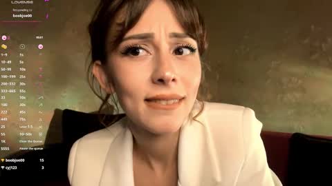 Mira online show from November 2, 2025, 5:48 pm