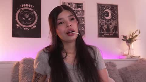 Sophiee  online show from September 8, 2025, 7:02 pm