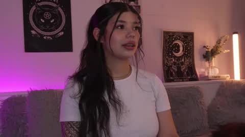 Sophiee  online show from October 7, 2025, 2:20 am