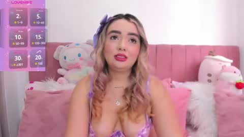 Snapshot of sophiee_rosee chatting on June 25, 2026, 5:17 pm sophiee rosee online show from June 25, 2026, 5:17 pm