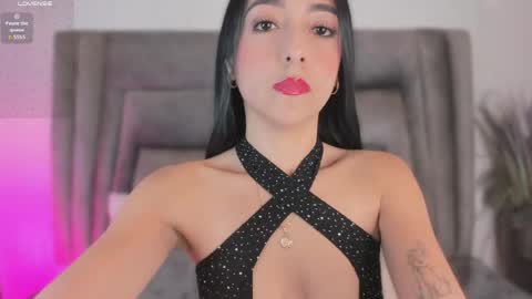 Sophie  online show from May 8, 2026, 11:26 am