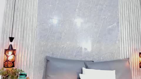 Snapshot of sophiee_velvet chatting on December 18, 2024, 8:03 pm online show from December 18, 2024, 8:03 pm