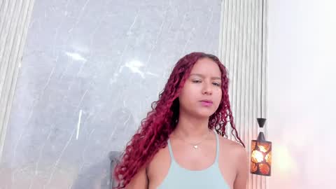 Snapshot of sophiee_velvet chatting on February 4, 2025, 11:27 am online show from February 4, 2025, 11:27 am