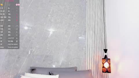 Snapshot of sophiee_velvet chatting on February 14, 2025, 5:46 pm online show from February 14, 2025, 5:46 pm