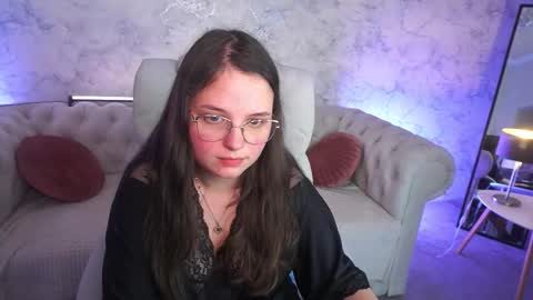 sophieedreams online show from November 28, 2025, 11:18 pm