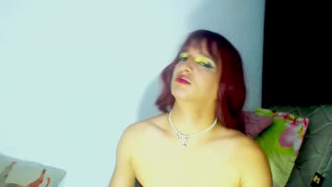 sophiehillsxo online show from January 24, 2025, 8:44 am