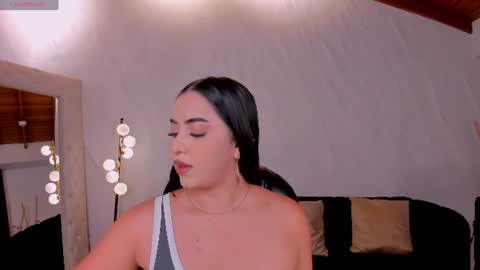 Snapshot of sophielanne chatting on July 19, 2026, 4:49 am Sophie online show from July 19, 2026, 4:49 am