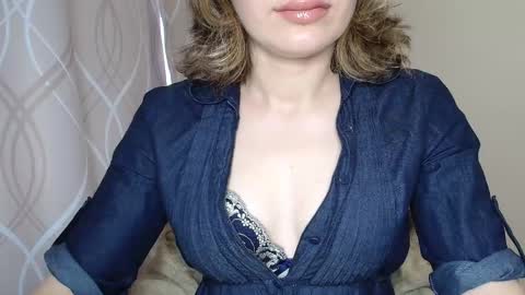 Sophiemisss online show from September 10, 2025, 6:57 am