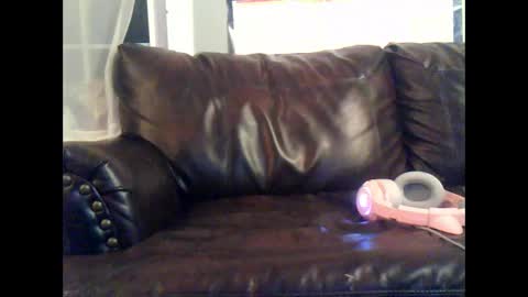 Snapshot of sophiepizza chatting on December 31, 2024, 11:31 am Soph online show from December 31, 2024, 11:31 am