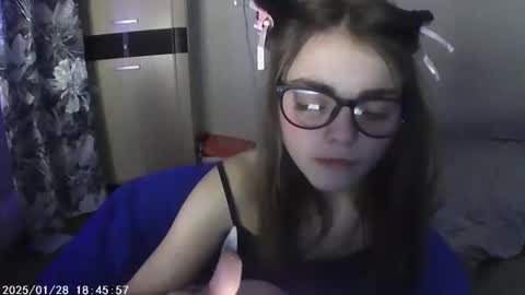 Sophie and my bestie Mandy    online show from January 27, 2025, 8:28 pm